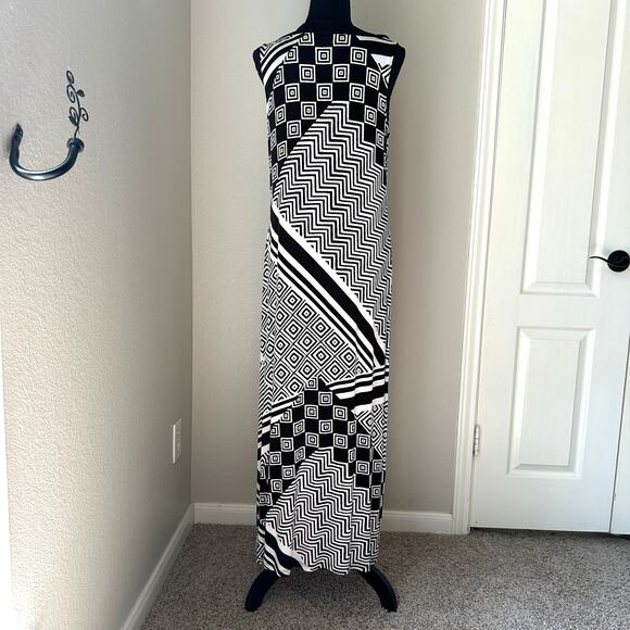 Chico's Traveler's Brown and Cream Geometric Maxi tank dress, size 1 Medium - Picture 2 of 6